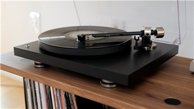 project_debut_pro_turntable
