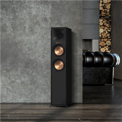 r600f_black_016